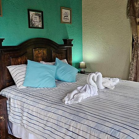 Rancho Fortaleza -Hotel & Spa- San Antonio Palopó Buitenkant foto